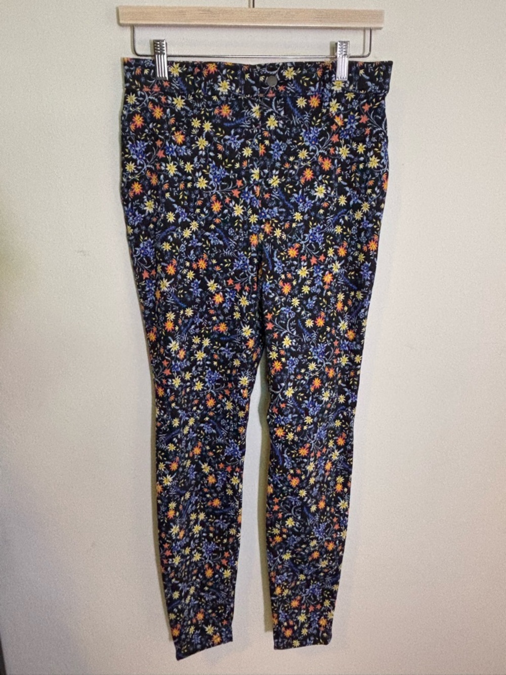 Time and Tru Black Floral Leggings with Blue, Yellow and Orange Blooms